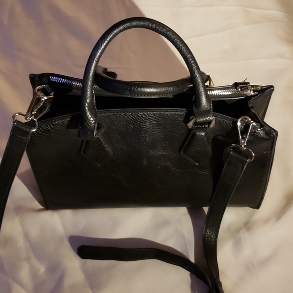 LATHER SHOULDER PURSUE - Picture 8 of 16